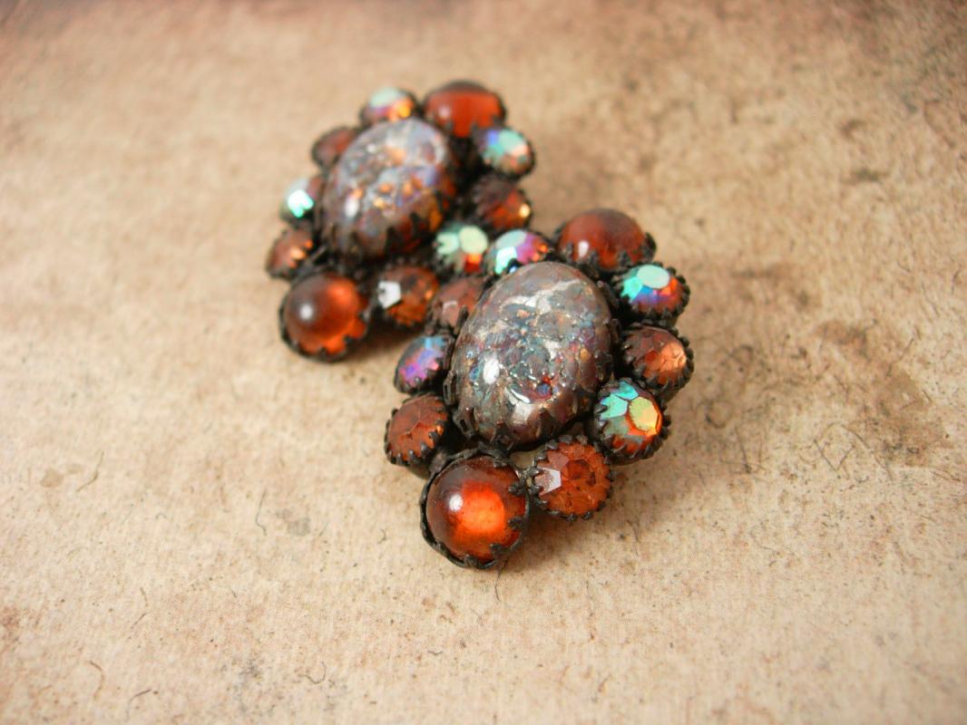 EARLY WEISS dragons breath Rhinestone earrings