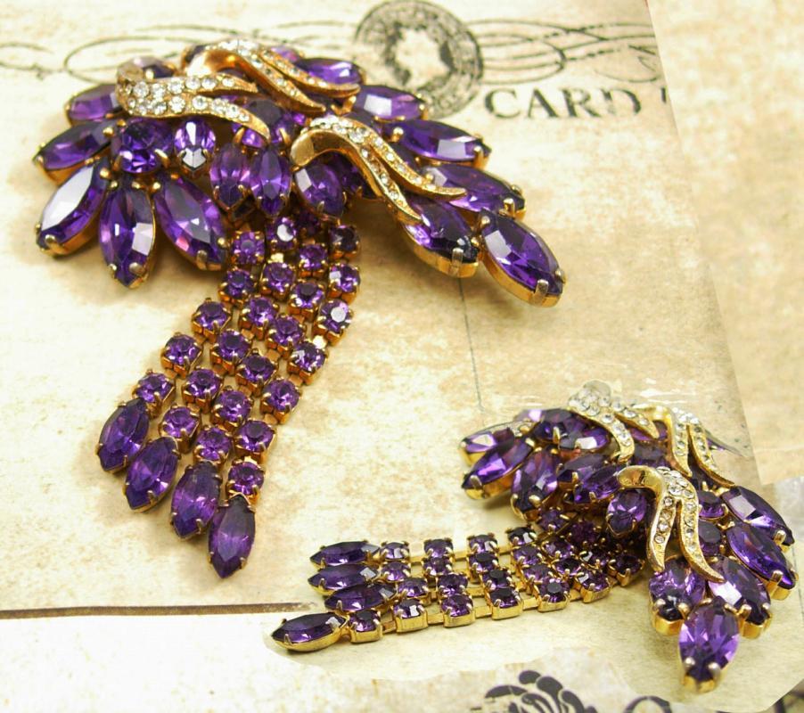 Vintage SIGNED Brooch HOBE HUGE extravagant Chandelier rhinestone purple tassels