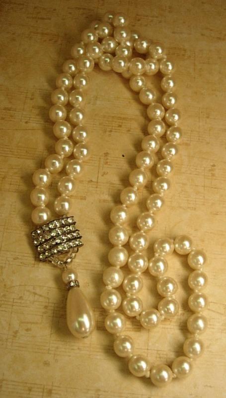 VIntage wedding Pearl flapper necklace with rhinestone and huge pearl drop