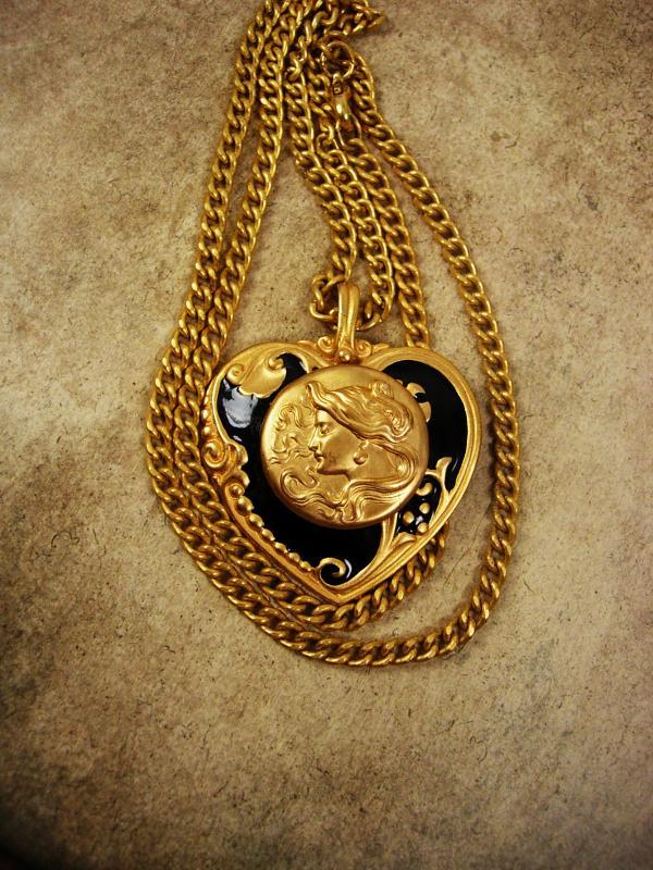 Large Nouveau figural Heart Necklace black enamel heavy chain