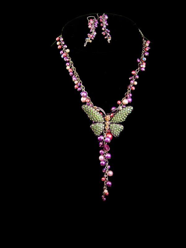 Stunning Bohemian Rhinestone butterfly necklace earrings pearl chandelier drops purple pink brooch