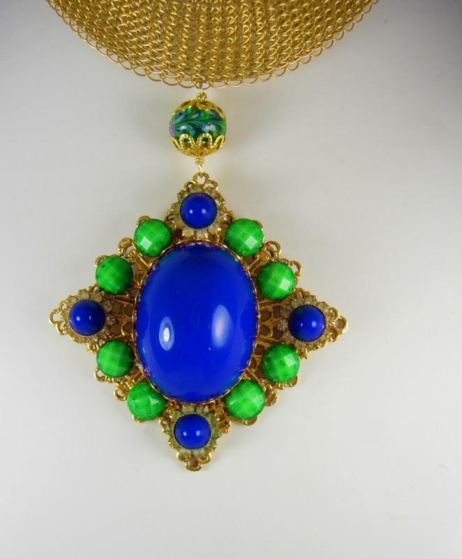 Fabulous Rhinestone statement necklace collar Cobalt and green