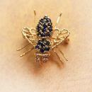 Vintage sapphire fly brooch 10kt gold with diamond eyes pendant too