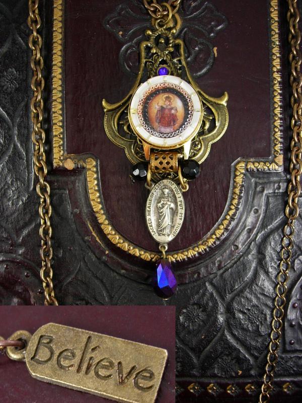 VIntage Infant of Prague Icon watch miniature sacred heart necklace