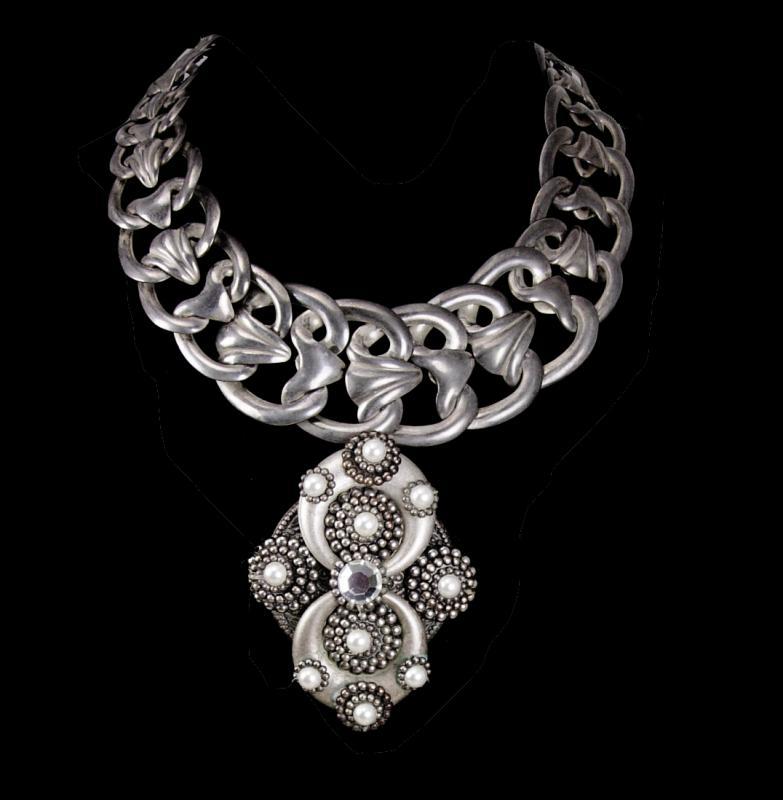 Statement necklace Art Nouveau Collar pearl rhinestone dramtic drop pendant