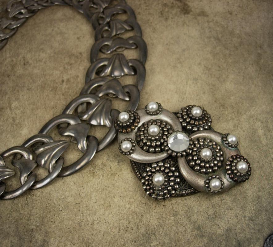 Statement necklace Art Nouveau Collar pearl rhinestone dramtic drop pendant