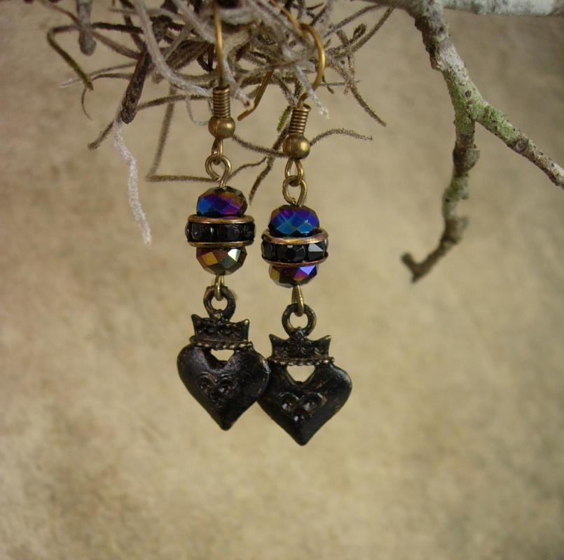 Gothic earrings Black sacred heart crown drops
