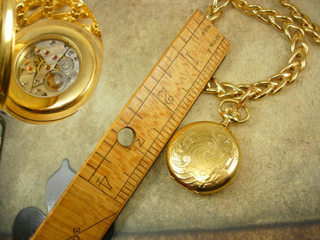 Lady Hamilton pocketwatch necklace 17 jewel hunting case gold filled enamel clock face