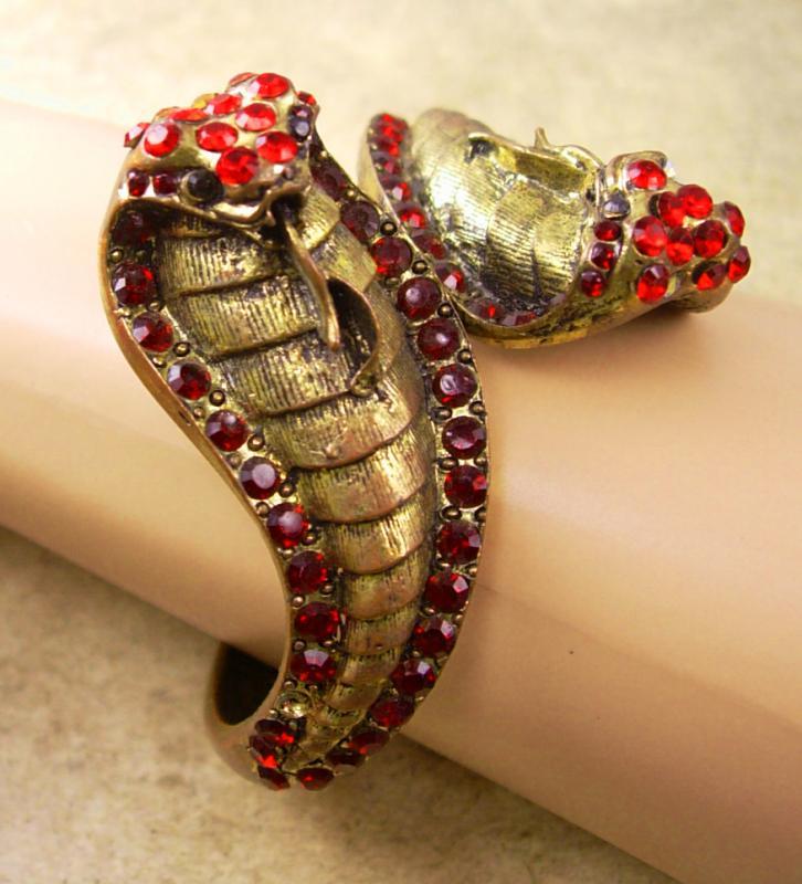 Vintage cleopatra Rhinestone snake bracelet brass Clamper serpent head