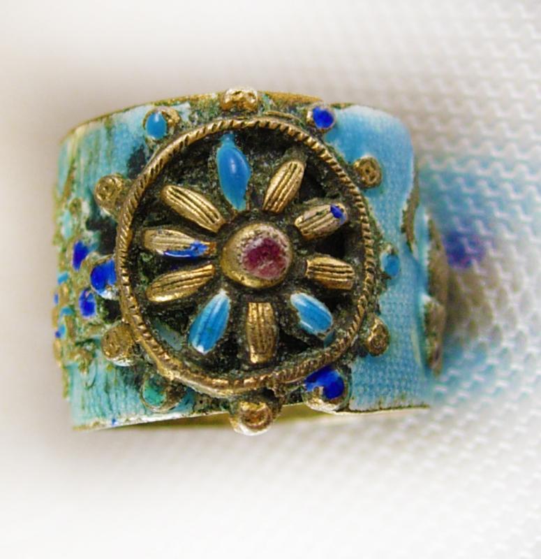 Antique Chinese enamel Ring Octopus flower wide band