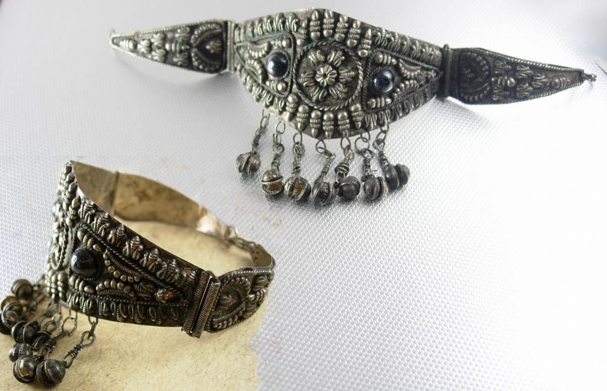 Antique Slave Bracelet with charms & Etruscan work Gypsy Queen 9