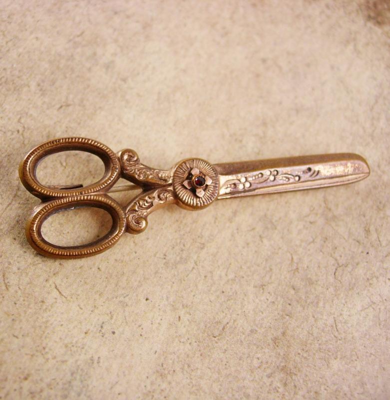 Victorian Garnet Scissors Brooch One of a kind C clasp