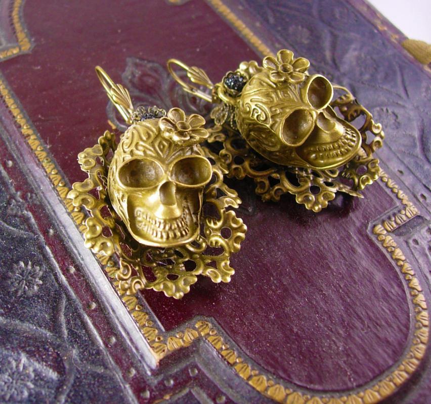 Large Day of the Dead Skull Earrings bizarre Voodoo hoodoo