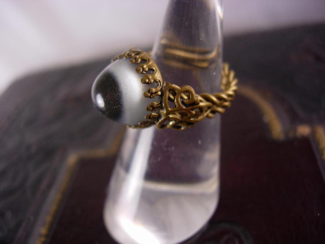 Vintage huge Moonstone West Germany Ring fancy setting size 6 to 7