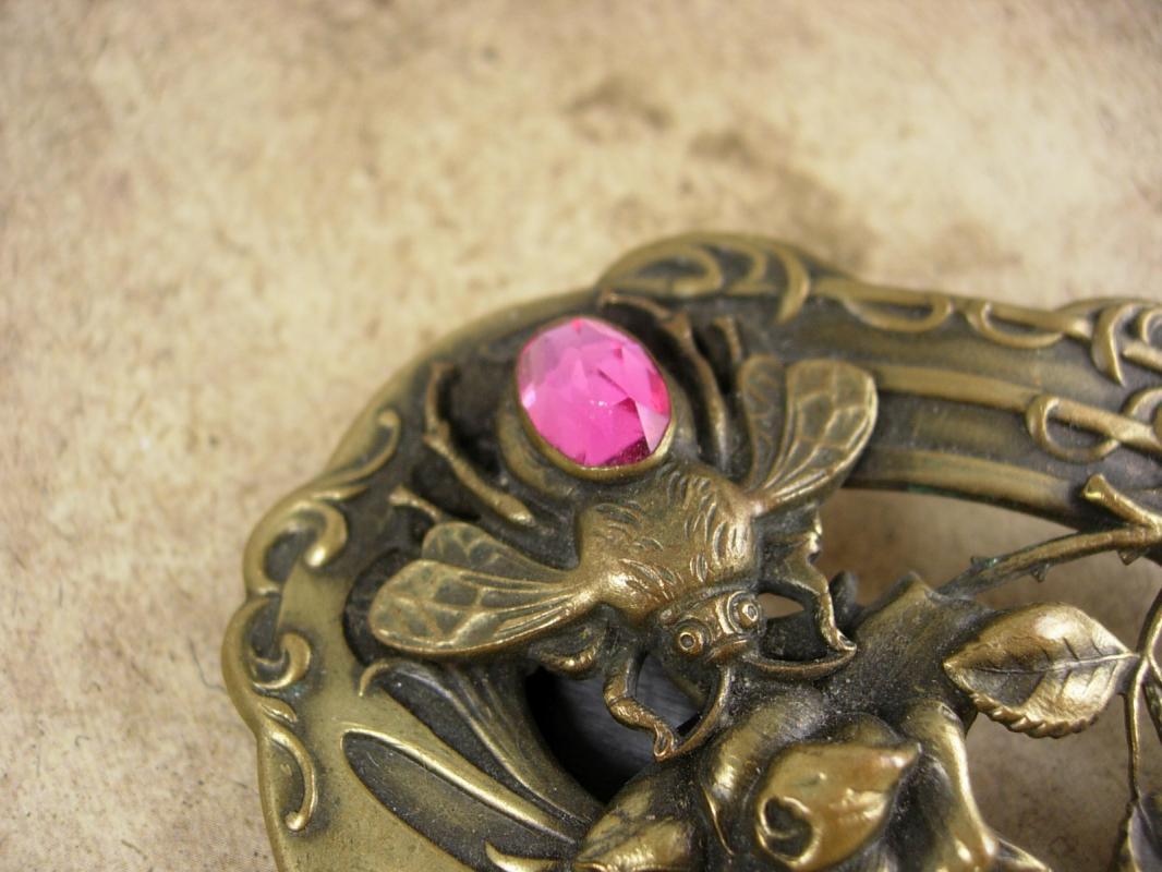 1902 Antique Bee aesthetic Sash buckle pink paste stone