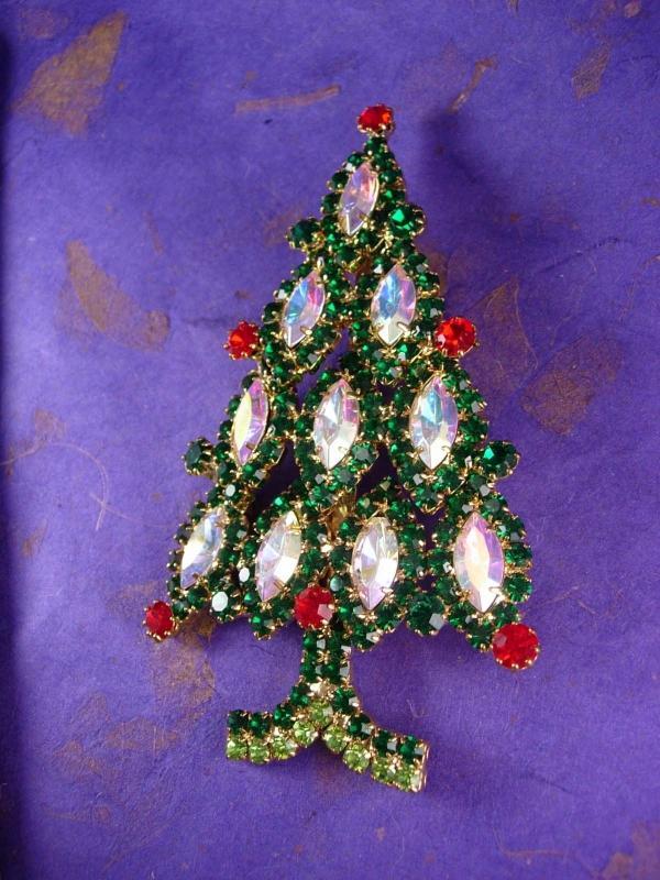 HUGE vintage Christmas Tree Brooch 4 1/2