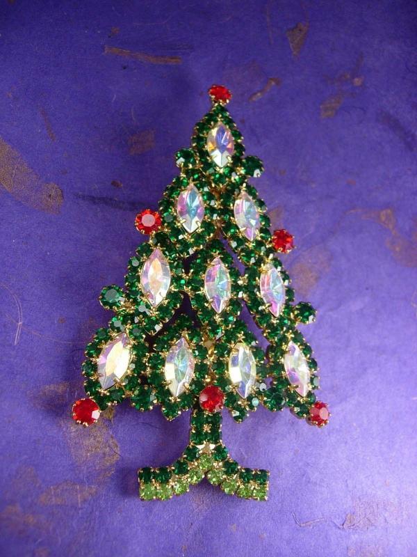 HUGE vintage Christmas Tree Brooch 4 1/2