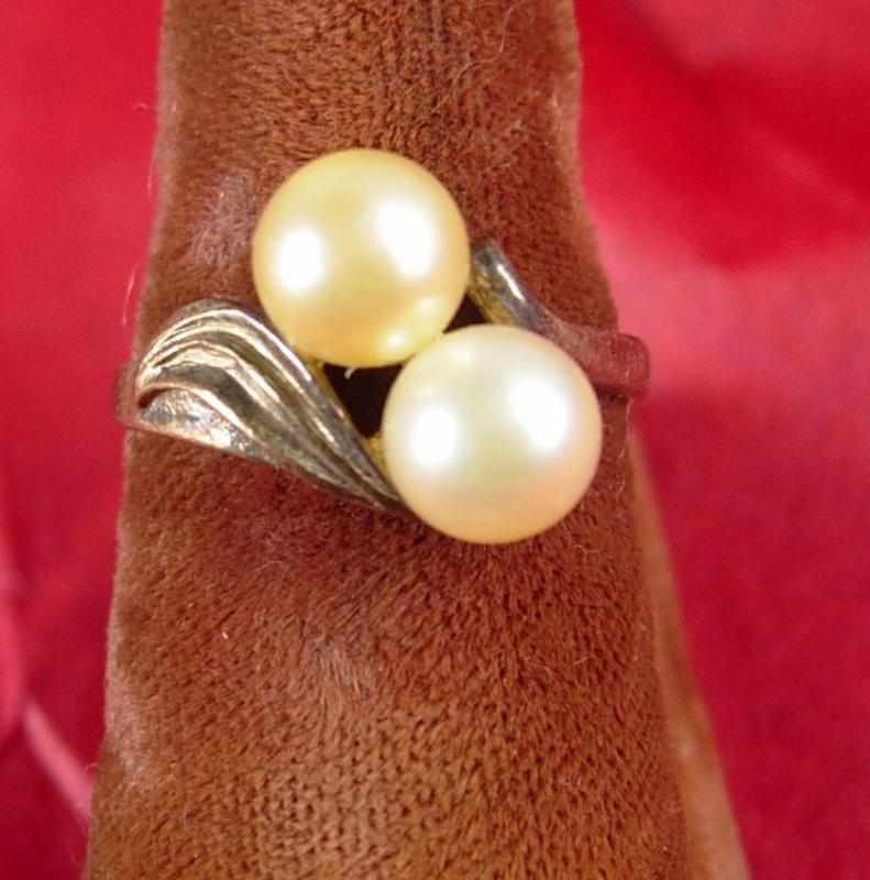 Vintage STERLING genuine TWO pearl RING size 6 gold nouveau design