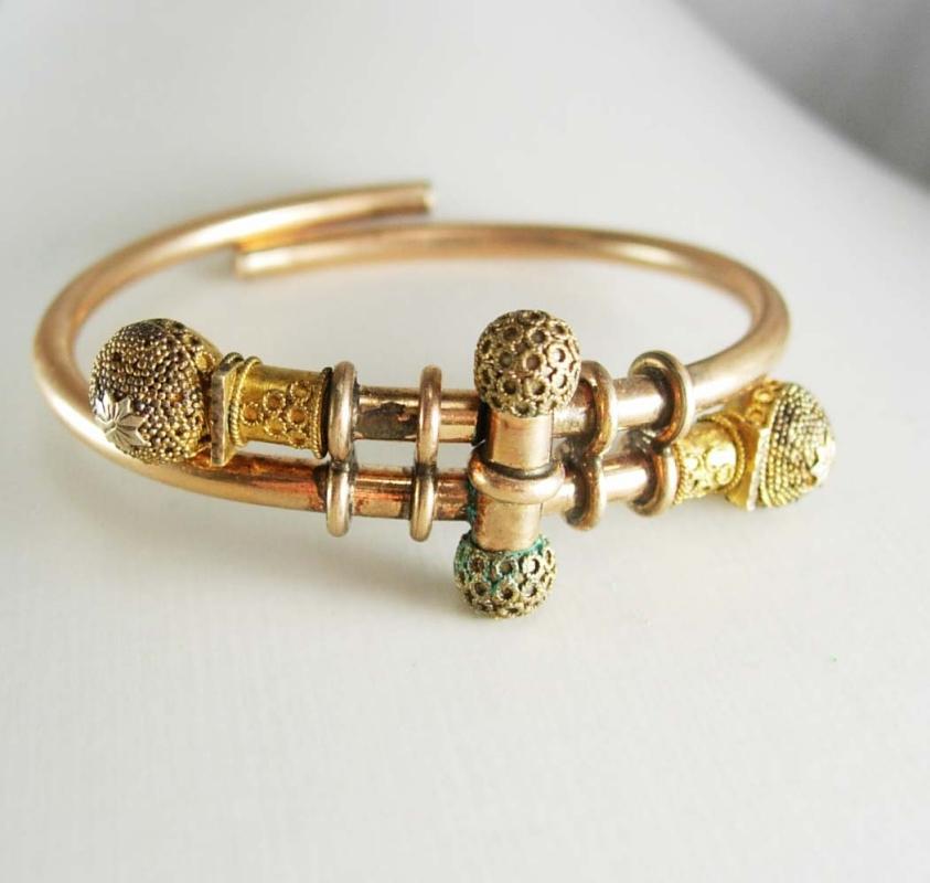 Antique 1882 9KT rose Gold bracelet Victorian ETRUSCAN Ball Bypass hinged march21 estate jewelry