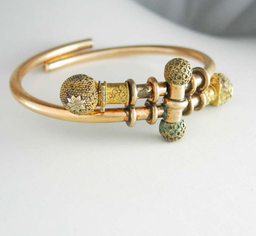 Antique 1882 9KT rose Gold bracelet Victorian ETRUSCAN Ball Bypass hinged march21 estate jewelry