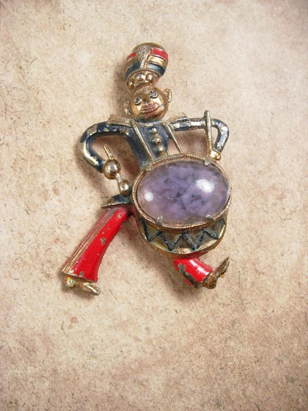 RARE JELLY BELLY ENamel monkey brooch
