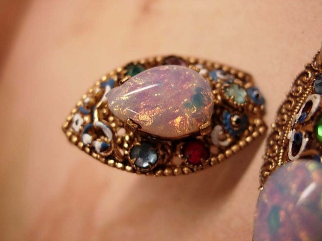 Austro hungarian ENAMEL rhinestone parure