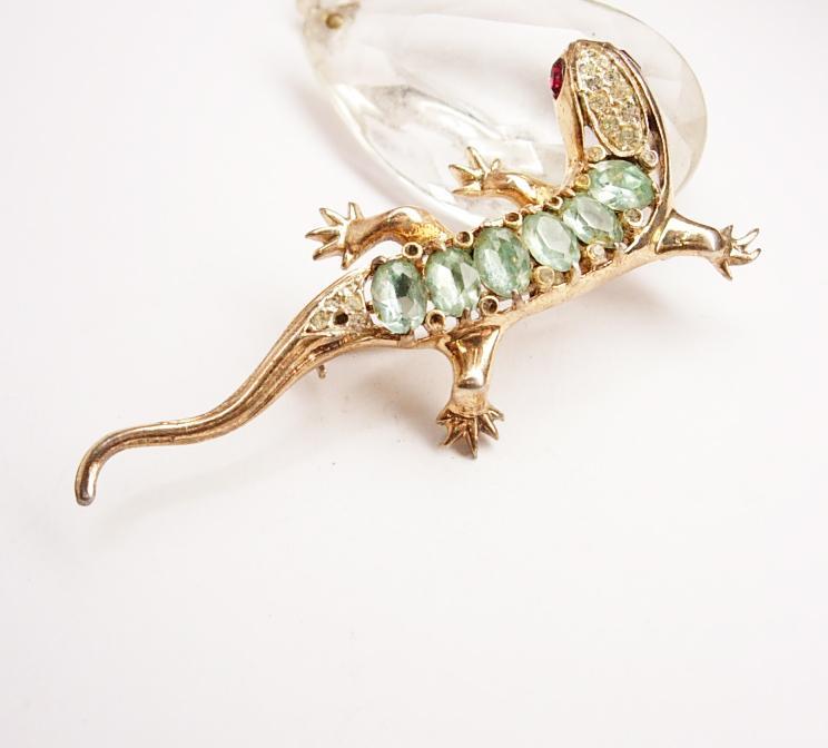 1946 Vintage signed sterling Coro Lizard Brooch paste rhinestone gecko or salamander