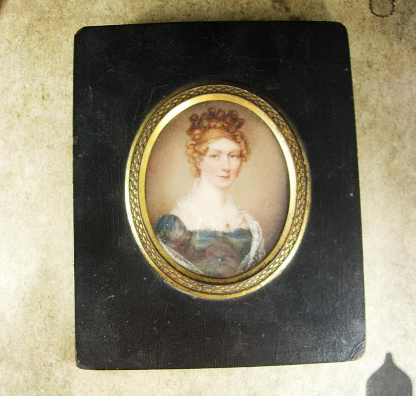 Known artist SIGNED 1822 PORTRAIT miniature Framed woman Royalty victorian woman Albin Roberts Burt