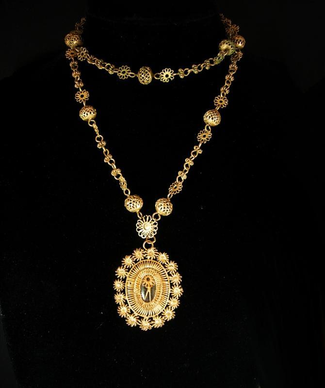 Vintage Georgian Antique CANNETILLE MOURNING Hair Portrait locket necklace