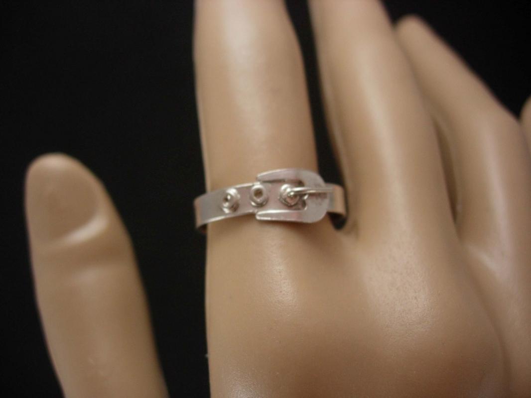 Vintage sterling Victorian Buckle ring Size 7 1/2 silver eternity wedding band promise ring