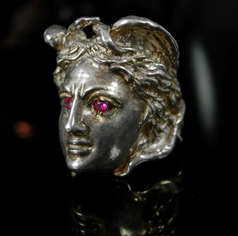 Vintage Huge sterling Medusa Ring Sterling snakes Goddess ring size 8