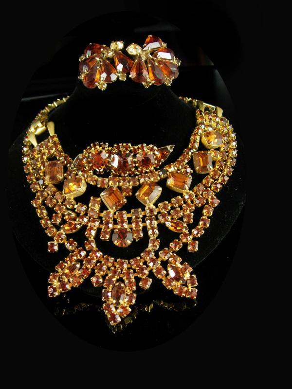 Vintage Rhinestone Parure Weiss bracelet bib choker Brooch Clip earrings layers of yellow topaz glass