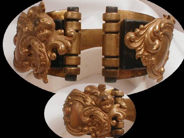 Early 1900 Victorian mourning Cherub bracelet