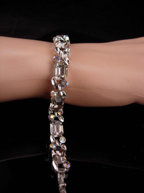 Vintage Lisner bracelet / Dazzling signed jewelry / smokey topaz glass / aurora borealis silver plate bracelet