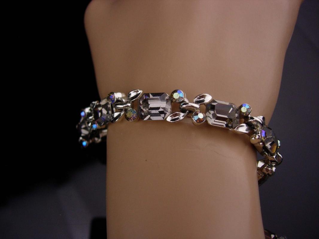 Vintage Lisner bracelet / Dazzling signed jewelry / smokey topaz glass / aurora borealis silver plate bracelet