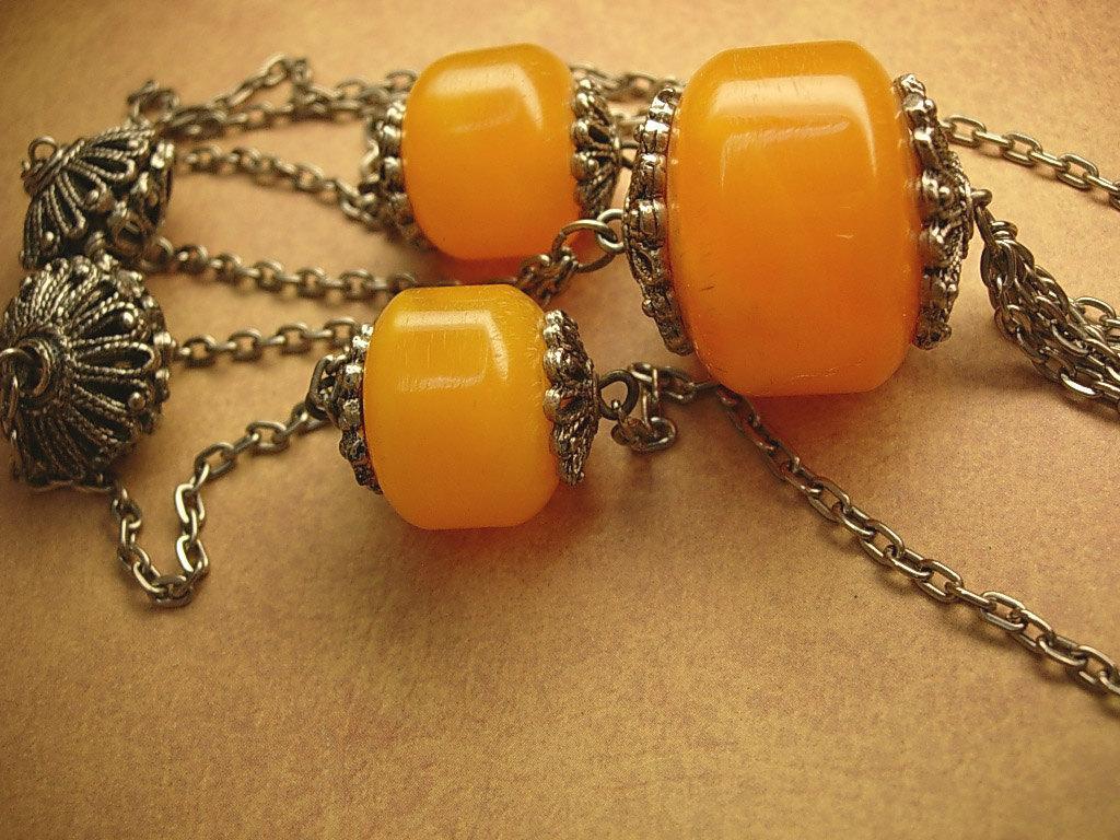 Vintage European necklace / gypsy jewelry / amber necklace with tassels / flapper necklace