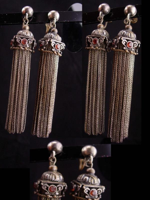 Antique 2ct garnet earrings / silver tassel set / gypsy fringe jewelry / Vintage screw on earrings / Garnet Chandelier / egyptian revival