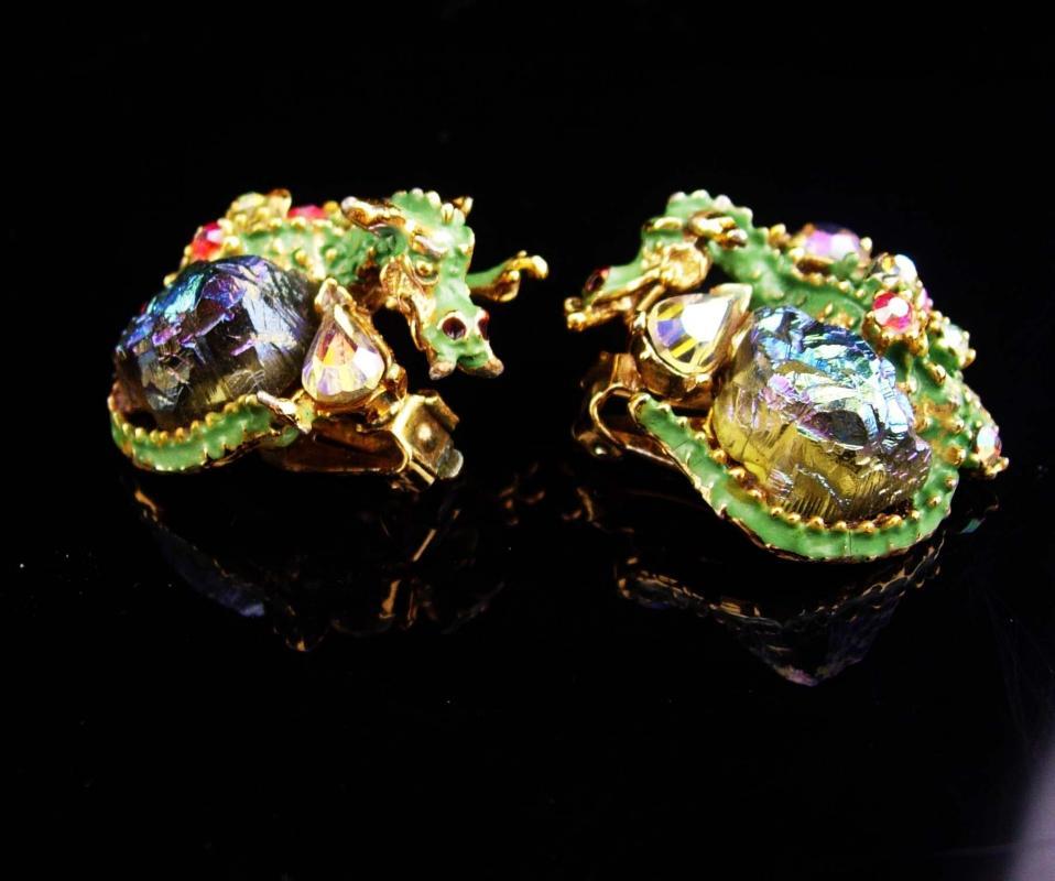 Har earrings / Dragon clip on set / Lava glass earrings / Vintage signed set / Rhinestone creature / aurora borealis stones / Chalcopyrite
