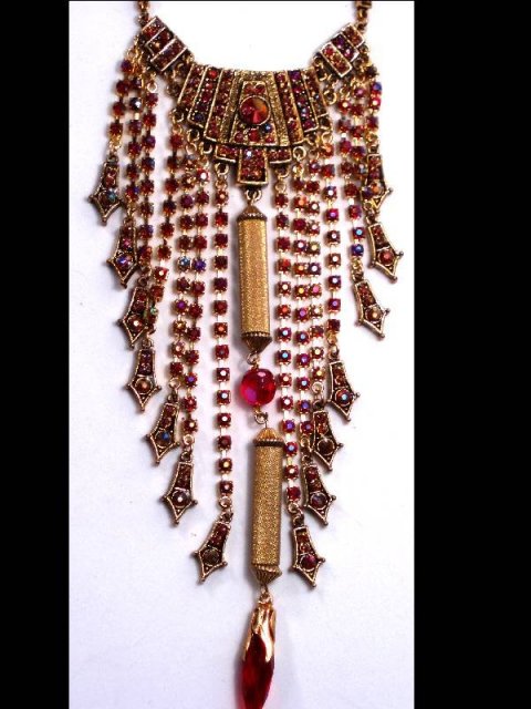 DIVA JEWELED EXOTIC big Dripping Necklace