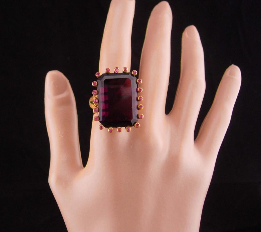 HUGE Ring / Amethyst costume ring / Dramatic setting / February Birthstone / size 9 1/2 / Aquarius horoscope sign