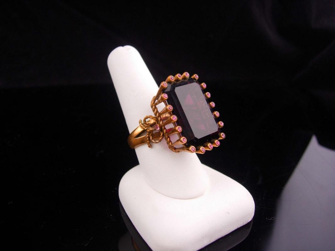 HUGE Ring / Amethyst costume ring / Dramatic setting / February Birthstone / size 9 1/2 / Aquarius horoscope sign
