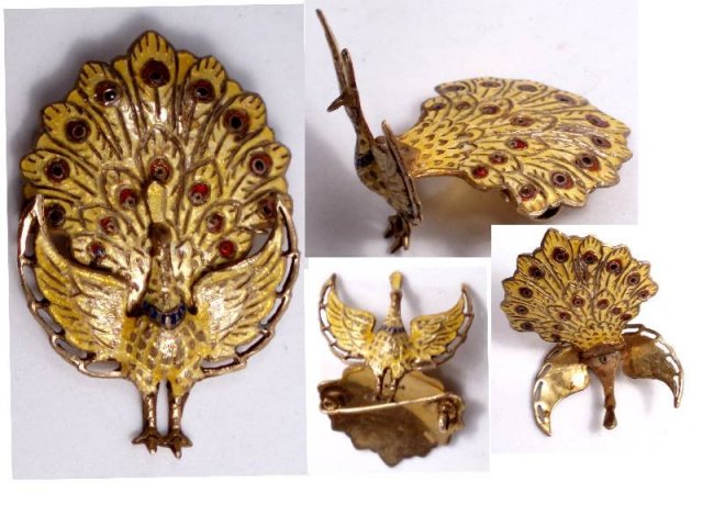 RARE mechanical EMAMEL Peacock Dress clip
