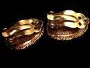 Vintage carved Shell Cameo earrings 2 different heads clipon