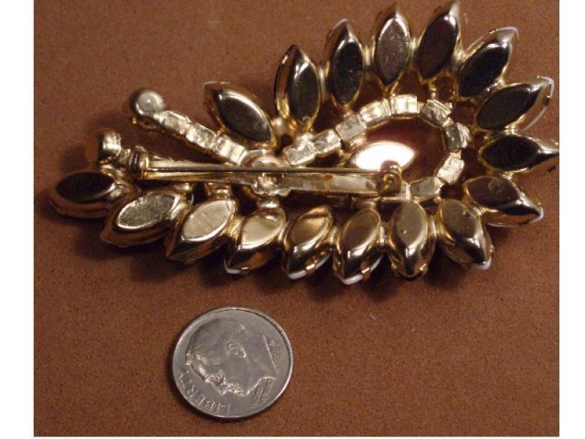 40s Flamboyant JULIANA GLASS Rhinestone BROOCH