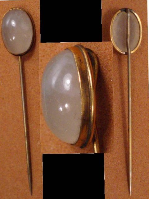 Large Victorian MOONSTONE 9kt gold STICKPIN