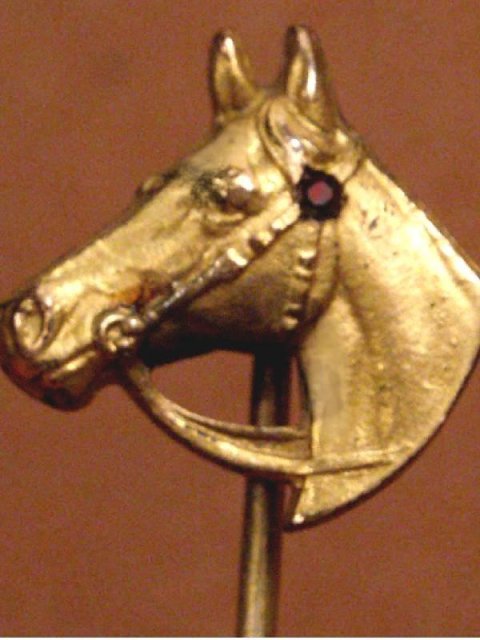 Antique gold Victorian ruby horse head stickpin