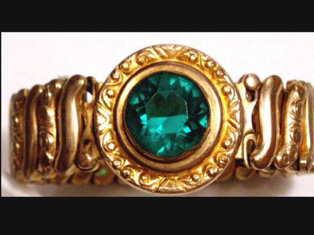 vintage DEco GREEN Jeweled Bracelet bracelet