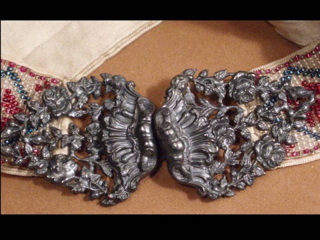 Vintage DECO MICROBEAD GLASS belt