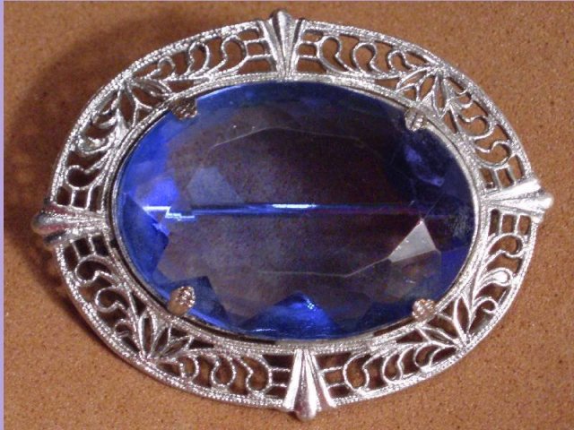 LARGE VINTAGE DECO BLUE JEWELED BROOCH STUNNING