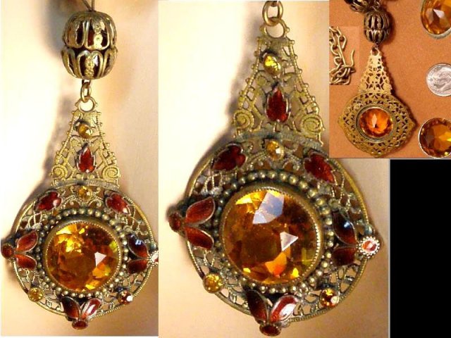 Vintage NICE Enamel Czech GLASS NECKLACE